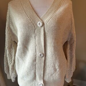 Gaberly Oversized Cream Knit Cardigan